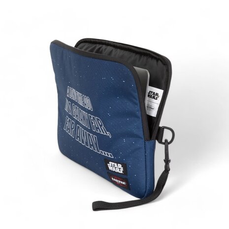 eastpak Eastpak Blanket Star Wars Navy Medium Laptop Sleeve eastpak Eastpak Blanket Star Wars Navy Medium Laptop Sleeve