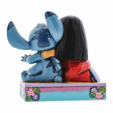 Disney Traditions Ohana Means Family (Lilo and Stitch Figurine) Disney Traditions Ohana Means Family (Lilo and Stitch Figurine)
