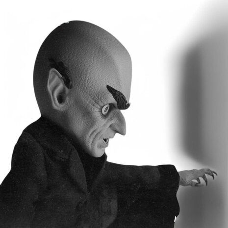 Mezcotoys The Living Dead Dolls Doll Nosferatu (1922) Mezcotoys The Living Dead Dolls Doll Nosferatu (1922)