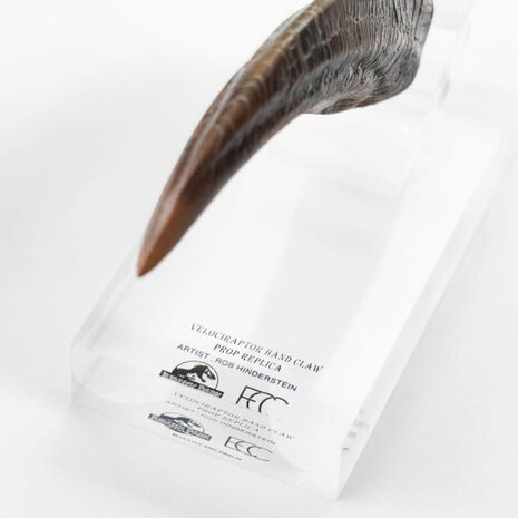 Elite Creature Collectibles Jurassic Park ECC Elite Creature Line Statue Velociraptor Hand Claw Prop Elite Creature Collectibles Jurassic Park ECC Elite Creature Line Statue Velociraptor Hand Claw Prop