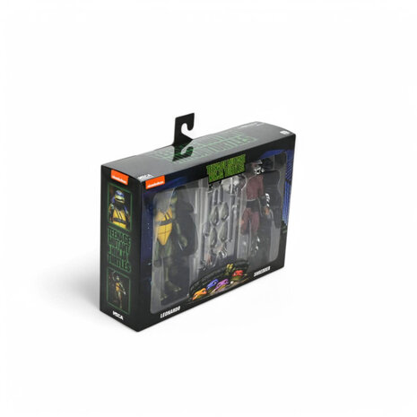 NECA Teenage Mutant Ninja Turtles (1990 Movie) Action Figure Roof Top Battle Shredder vs Leo 18 cm NECA Teenage Mutant Ninja Turtles (1990 Movie) Action Figure Roof Top Battle Shredder vs Leo 18 cm