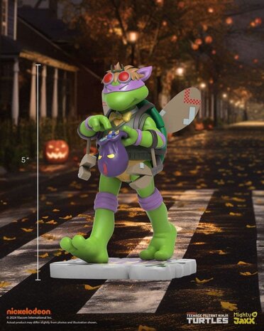 NECA Teenage Mutant Ninja Turtles Figure Remixx Donatello Cowa-BOO-nga! Edition NECA Teenage Mutant Ninja Turtles Figure Remixx Donatello Cowa-BOO-nga! Edition
