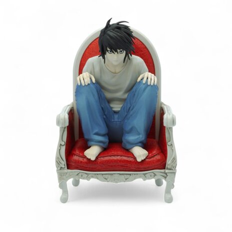 Abysse Corp DEATH NOTE - Figurine "L" Abysse Corp DEATH NOTE - Figurine "L"
