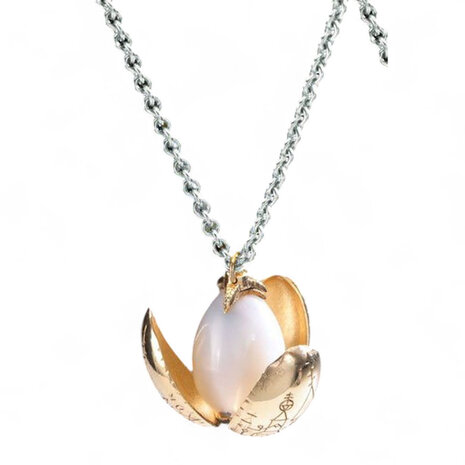 The Noble Collection Harry Potter: The Golden Egg Pendant The Noble Collection Harry Potter: The Golden Egg Pendant