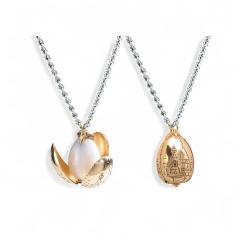 The Noble Collection Harry Potter: The Golden Egg Pendant The Noble Collection Harry Potter: The Golden Egg Pendant
