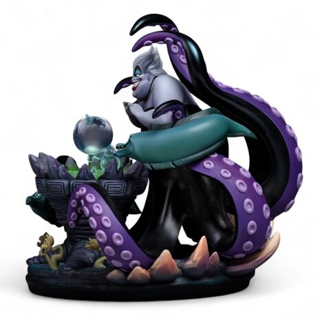 Iron Studios Disney's Villains Deluxe Art Scale Statue 1/10 Ursula Iron Studios Disney's Villains Deluxe Art Scale Statue 1/10 Ursula
