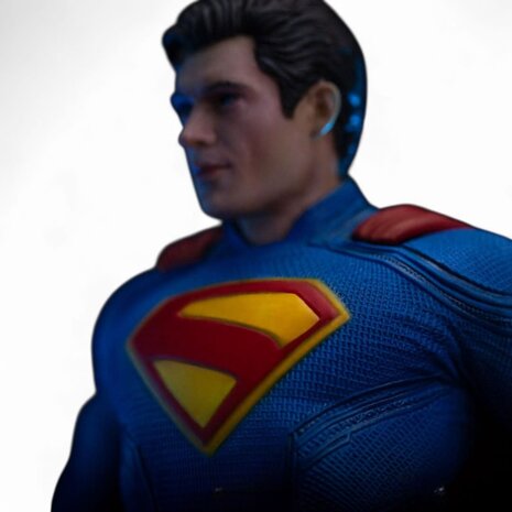 Iron Studios Superman Legacy Art Scale Statue 1/10 Superman & Krypto Iron Studios Superman Legacy Art Scale Statue 1/10 Superman & Krypto