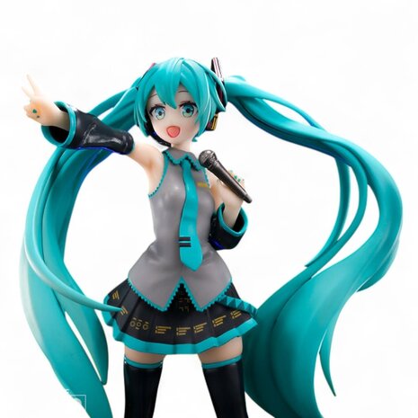 AbyStyle HATSUNE MIKU - Figurine "Hatsune Miku" AbyStyle HATSUNE MIKU - Figurine "Hatsune Miku"