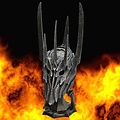 United Cutlery Lord of the Rings Museum Collection Replica 1/1 War Helm of Sauron 76 cm