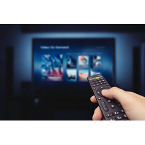 MOVIES & TV MOVIES & TV