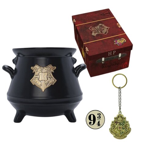 AbyStyle HARRY POTTER - Pck premium 3D mug+3D Keychain+Pin Hogwarts' suitcase AbyStyle HARRY POTTER - Pck premium 3D mug+3D Keychain+Pin Hogwarts' suitcase