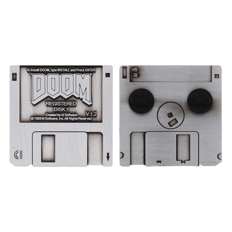 DOOM – Pin’s Disquette (Fanattik) – Édition Limitée & Numéroté