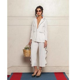 Que Guapa Contrast trim blazer