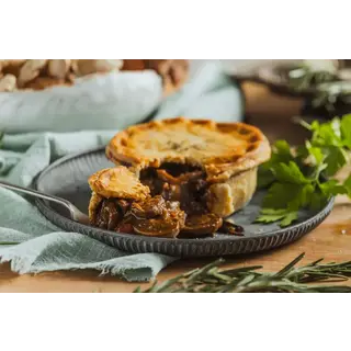 The Original Baker Woodland Mushroom & Dark Ale (Vegan) Pie 260g - The Original Baker