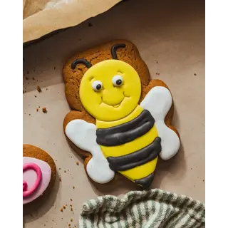 The Original Baker Bee Gingerbread Biscuit - The Original Baker -  65g