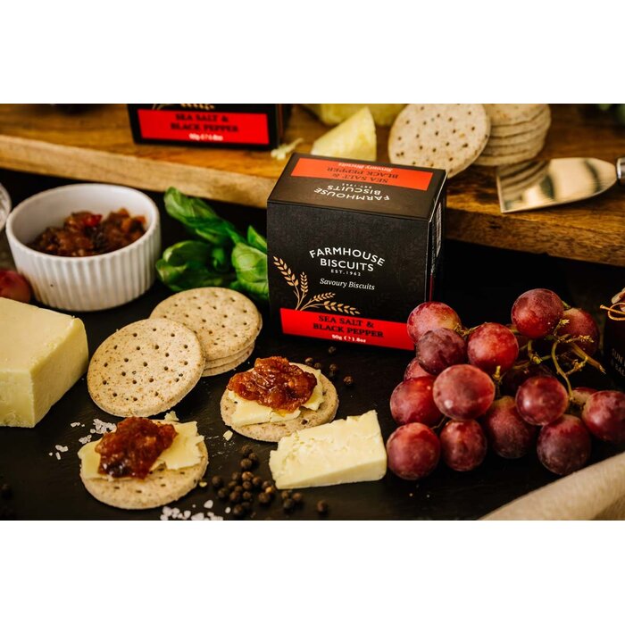 Farmhouse Biscuits Farmhouse Biscuits - Sea Salt & Pepper 50g
