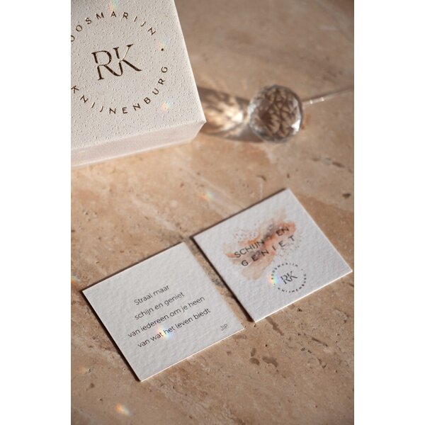 Roosmarijn Knijnenburg zonnevanger bloemblaadje met gedichtje