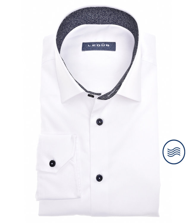 Ledub overhemd modern fit wit donkerblauwe knopen