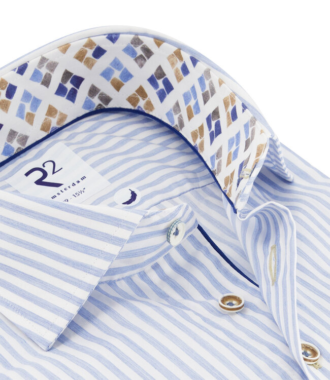 120.WSP.026 heren overhemd lichtblauw wit streepje 1knoops cut away