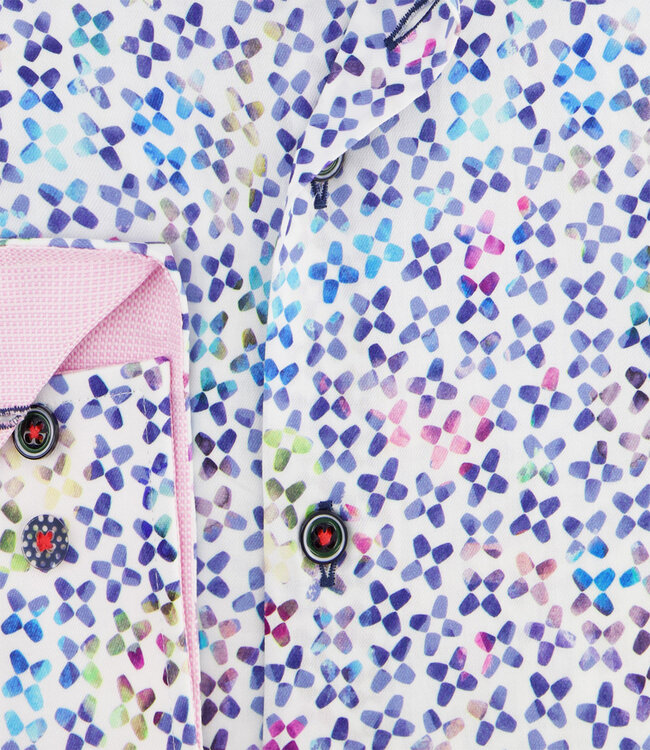 120.WSP.041 overhemd wit gekleurde grafische print