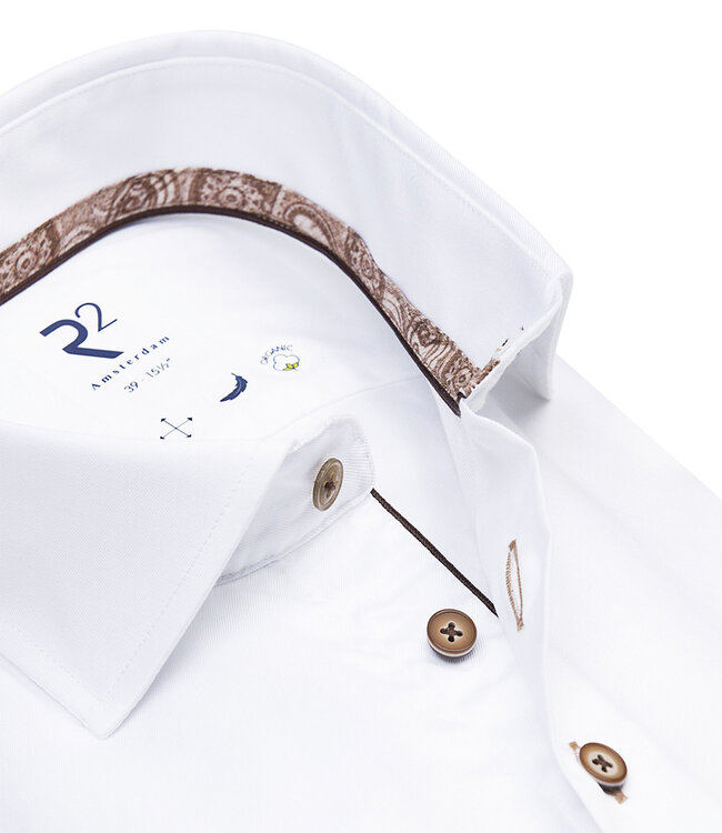 122.WSP.019 004 wit 1knoops wide spread bruine knopen