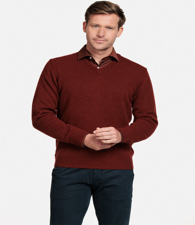 320011-380 rood stone red v-hals heren trui 100 procent Scottish Lamswol