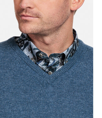 jeans blauw denim blue v-hals heren trui  Scottish Lamswol