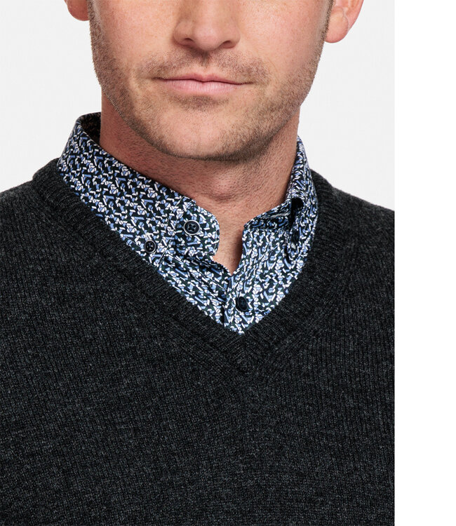 320011-930 antraciet grijs v-hals heren trui 100 procent Scottish Lamswol