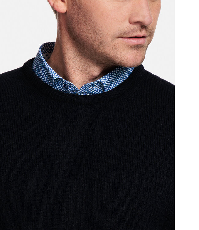 320012-600 donkerblauw navy ronde hals heren trui 100 procent Scottish Lamswol