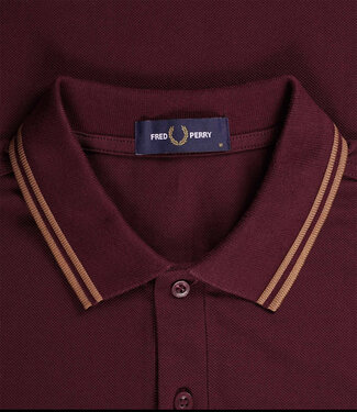 Fred Perry Twin Tipped polo bordeaux rood met beige bruin Fred Perry logo