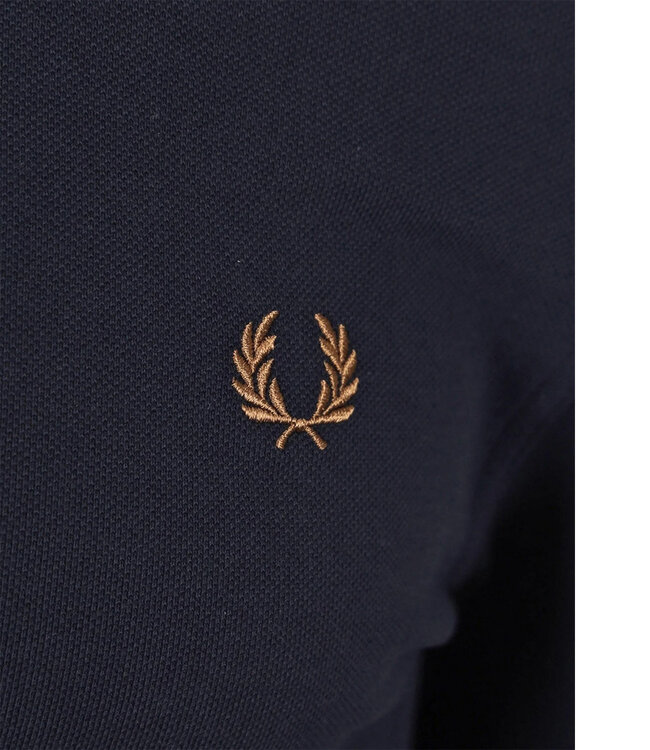Fred Perry M3636 U86 Twin Tipped polo lange mouw donkerblauw met camel bruin logo