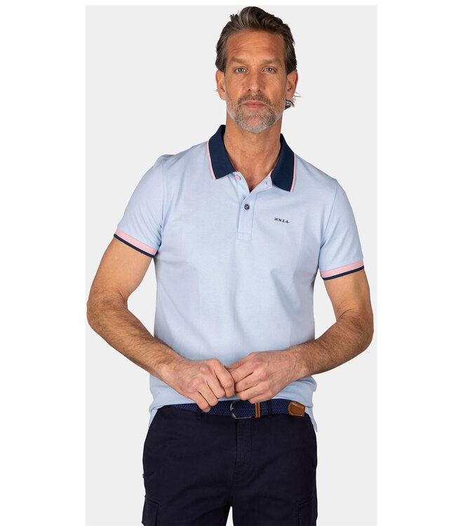 New Zealand Auckland Elian 25CN131 1675 polo lichtblauw pastel blue met donkerblauwe boord