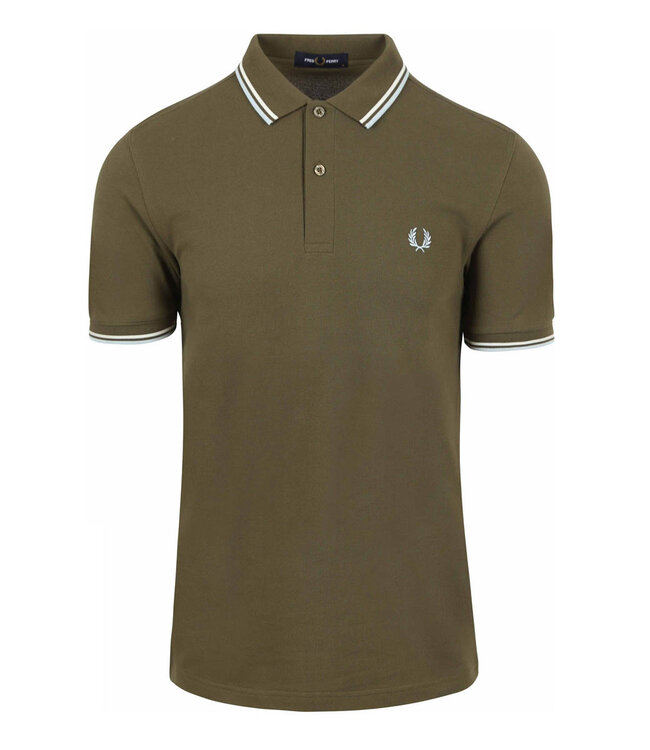Fred Perry M3600 V25 Twin Tipped polo olijfgroen met lichtblauw logo