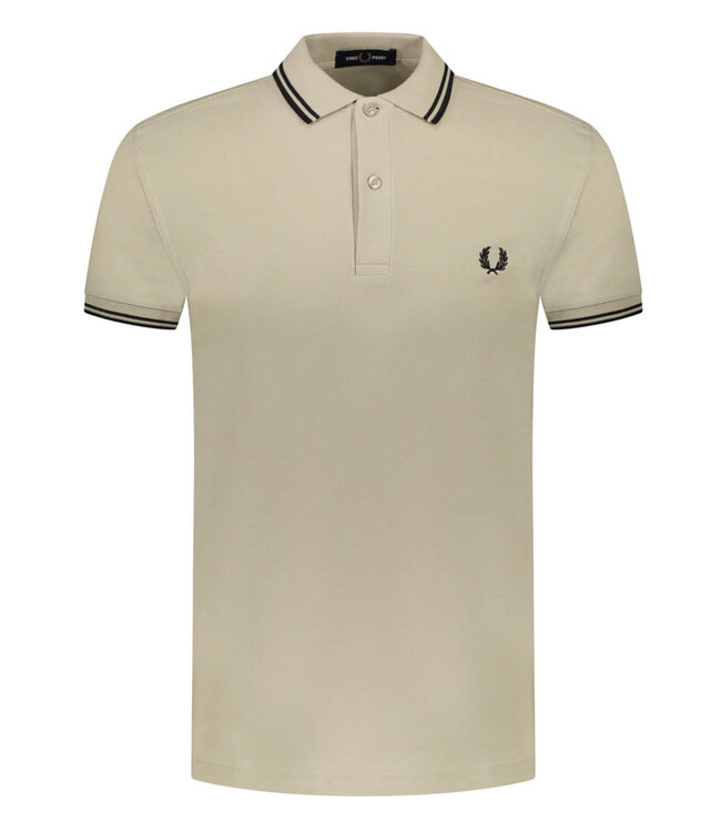 Fred Perry M3600 kleur R70 Twin Tipped polo beige met zwart logo