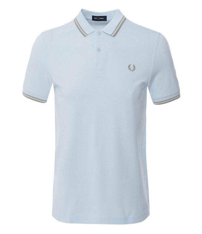 Fred Perry M3600 V27 Twin Tipped polo lichtblauw met grijs logo
