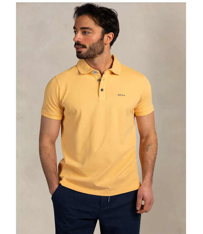 New Zealand Auckland 26CN150 1213 polo vintage yellow geel met gekleurde knopen
