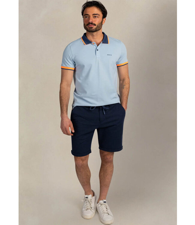 New Zealand Auckland 26CN131 2633 polo lichtblauw sky blue met donkerblauwe boord katoen stretch