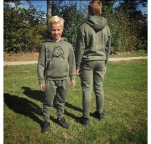 Haus des Karpfen Karpfen Kinderbekleidung | Kinder Angry Carp Green Jogginganzug