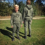 House of Carp | Karper Kinderkleding | Spiegelkarper Joggingpak Kids Groen