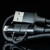 Powertech 2 in 1 Ladekabel