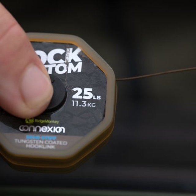 Ridgemonkey Connexion Rock Bottom Tungsteno Semi Rígido Recubierto Hooklink Camo Brown 25lb