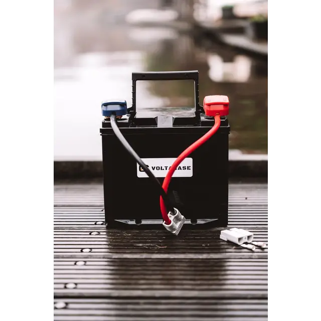 Voltacase 105Ah battery box