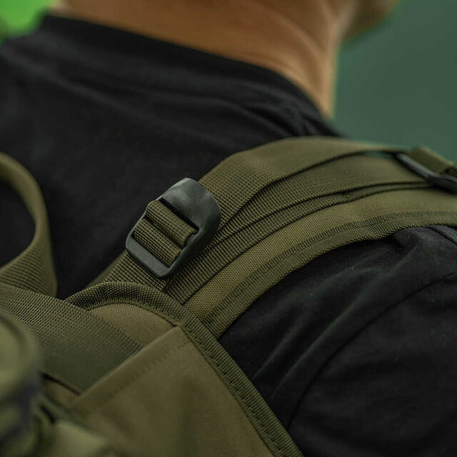 AVID KOMPAKTER RUCKSACK AUS EDELSTAHL