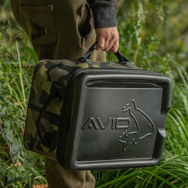 AVID CARP STORMSHIELD PRO TECH PAQUETE ESTÁNDAR