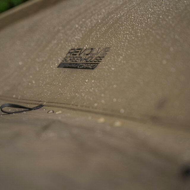 Avid Carp Revolve Screen House compatto