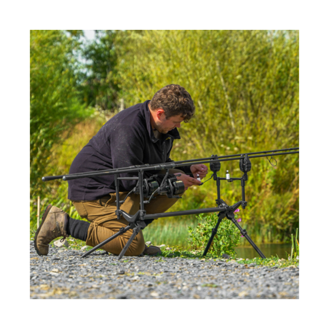 Pod multifunción Avid Carp Revolve