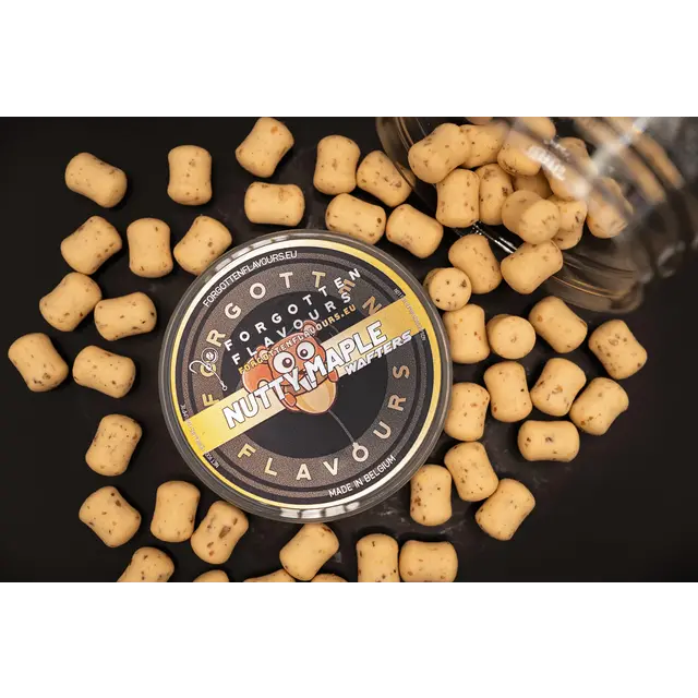 Gnocchi di pasta sfoglia con sciroppo d'acero e noci di Forgotten Flavours