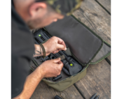 Pod Avid Carp Revolve Super Low