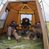 Fox EOS Sozialunterkunft