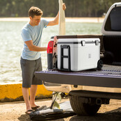 Nevera portátil Brisby de 45 l, color blanco